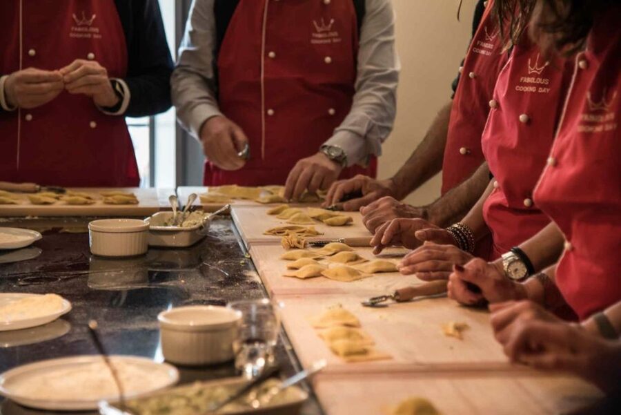 4-Course Cooking Experience in Florence - Timing, location, and practical details