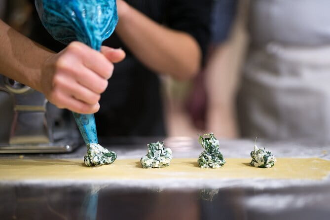 Authentic Pasta Class in Florence - Who should book this class