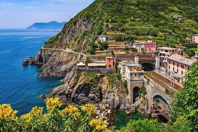 Best of Cinque Terre Day Trip from Florence - What the price covers, and what it does not