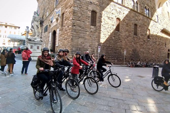Bike Tour of Florence with Piazzale Michelangelo - From the Duomo to the old Roman forum