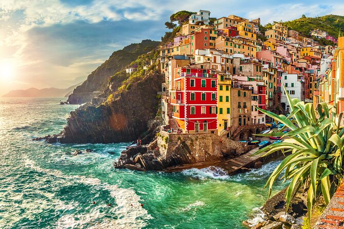 Cinque Terre and Pisa Tower Tour from Florence Semi Private - Manarola: time to wander and swim