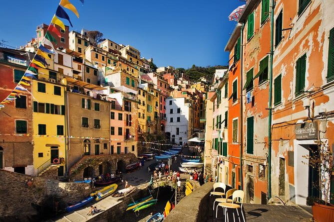 Cinque Terre Day Trip with Optional Hiking or Pisa - A long day from Florence to the Ligurian coast