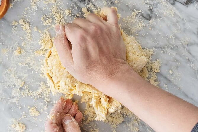 Cooking Art Brunelleschi with Unlimited Wine - Flour, water, and a tower in Florence
