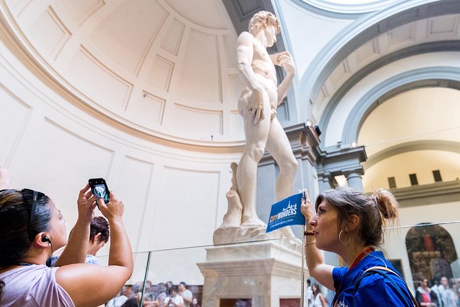 David & Accademia Guided Tour with Time Entry Ticket - Starting with Florence’s streets