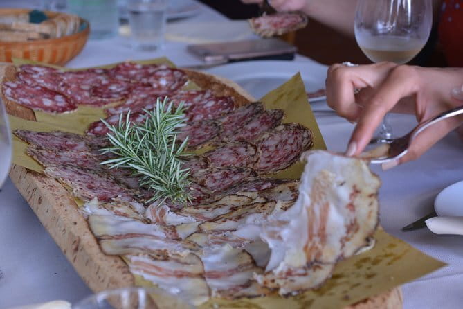 Experience Chianti & Cheese w/ 3 wineries & dairy visit—max 8 pp - A few practical points before you book