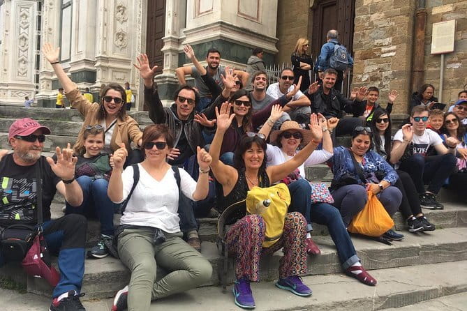 Florence: 1.5-hour Santa Croce Guided Experience - What the guide adds to the experience