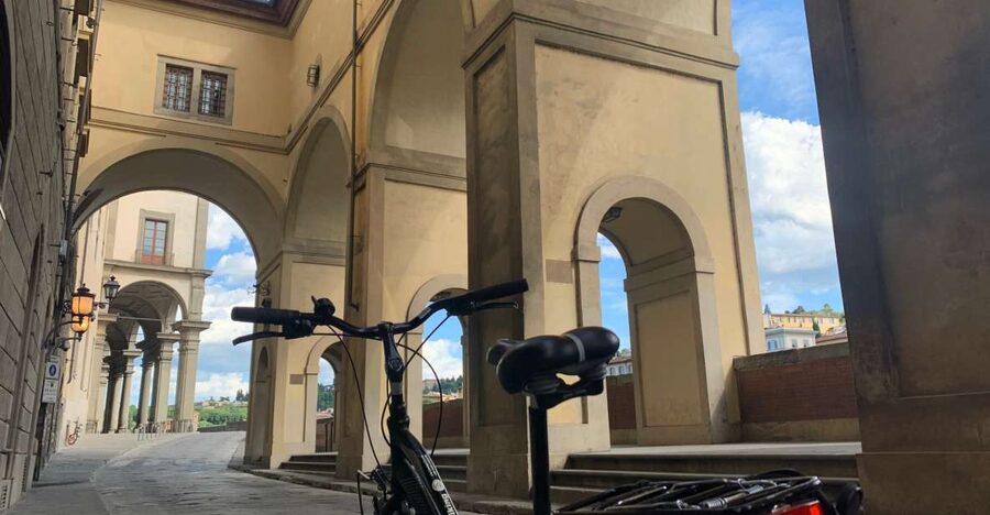 Florence: 2-Hour Guided Bike Tour - The Duomo and the city’s central squares