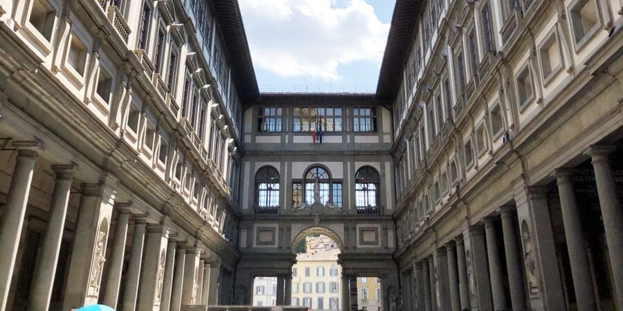 Florence: 4-Hour Accademia and Uffizi Galleries Guided Tour - Why the small group and guide matter
