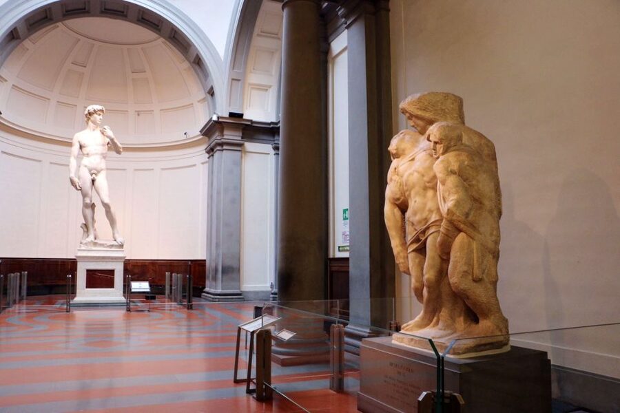 Florence: Accademia Guided Tour with Skip-the-Line Tickets - The guide makes the short visit work