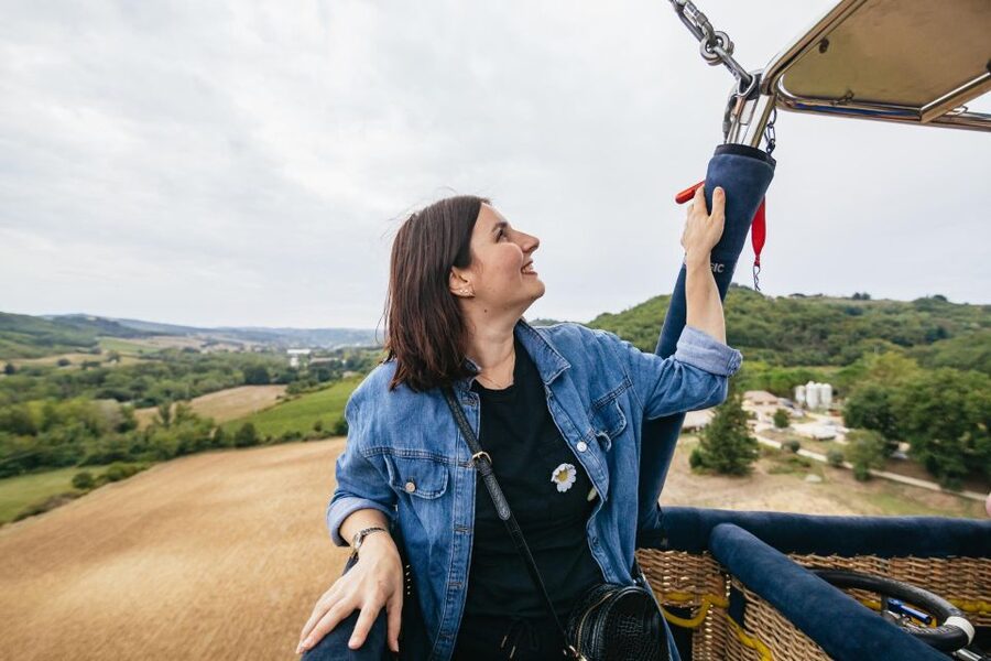 Florence: Balloon Flight Over Tuscany - Landing, breakfast, and the ride back