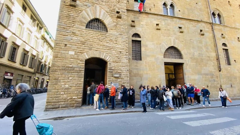 Florence: Bargello Museum Guided Tour with Entry Ticket - A palace with a past beyond its art