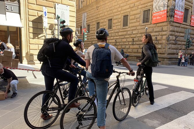 Florence by Bike: A Guided Tour of the City’s Highlights - Ponte Vecchio and the city’s great squares