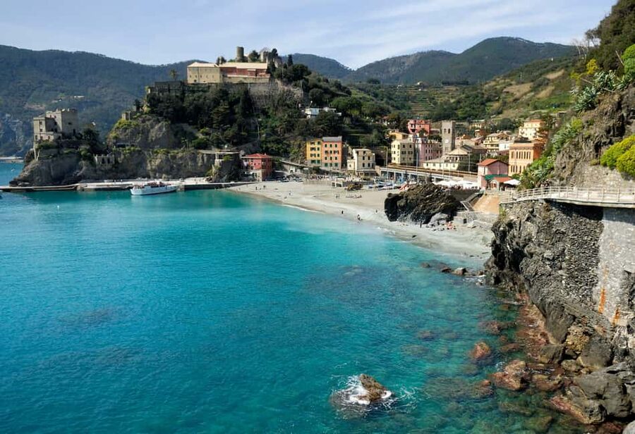 Florence: Cinque Terre Day Trip with Optional Hike - Who will enjoy this day, and who should skip it