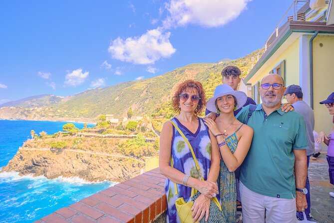 Florence: Cinque Terre Park Day Trip with Optional Street Food - The pace, the crowds and what to pack