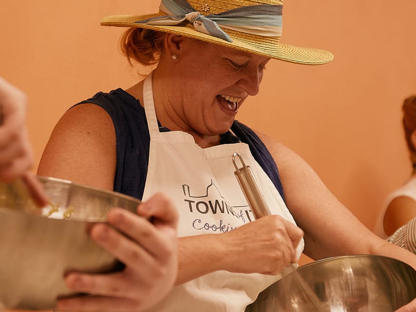 Florence: Cooking Class with Local Food Market Tour - Rolling pasta, making sauces and learning by doing