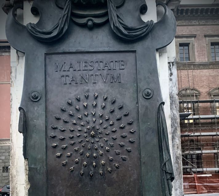 Florence: Dark Mysteries and Legends Guided Walking Tour - Evening atmosphere and practical comfort