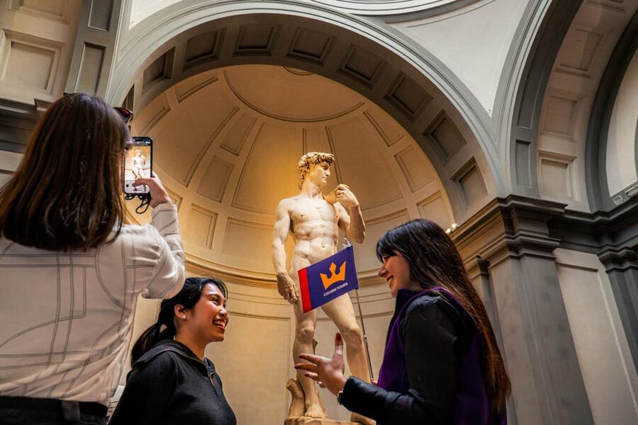 Florence: David & Accademia Guided Tour with Entry Tickets - Priority entry into the Accademia