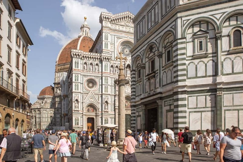 Florence: Duomo Area Tour and Brunelleschi Dome Climb Ticket - Seeing the Baptistery and Cathedral from the square