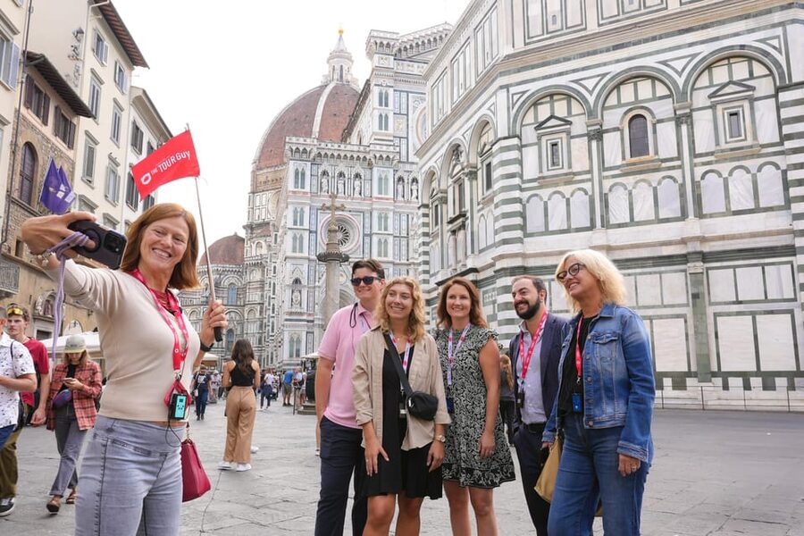 Florence: Duomo Cathedral Guided Tour with Fast-Track Entry - Meeting near the cathedral