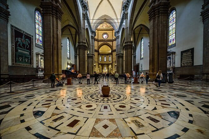 Florence: Duomo Complex with Tickets & City Walk Guided Tour - Start at Florence’s monumental Duomo square