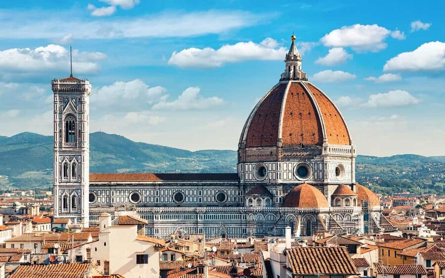 Florence: Duomo Crypt, Baptistry and Museum Entry Ticket - Look below the cathedral in the crypt