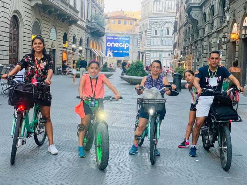 Florence: E-Bike Tour with Michelangelo Square - Florence from an e-bike, not a museum queue