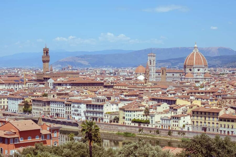 Florence: Eco-Friendly Golf Cart City Tour with Audio Guide - The cathedral, Santa Croce and Medici Florence