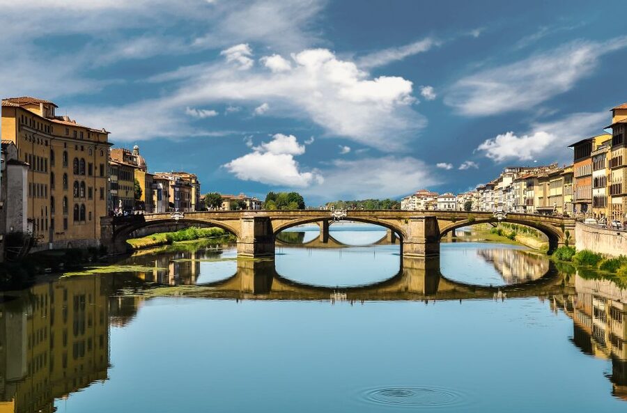 Florence: Eco-Friendly Panoramic Tour in Electric Golf Cart - Who gets the best value from this ride