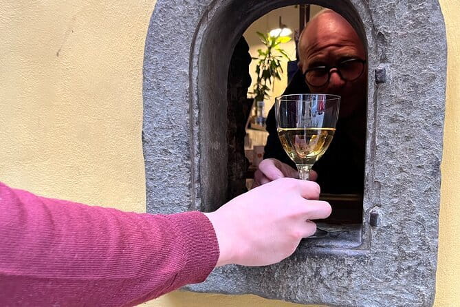Florence Evening Food Tour with Florentine Steak & Tuscan Wine - Gelato, then a finish in Santo Spirito