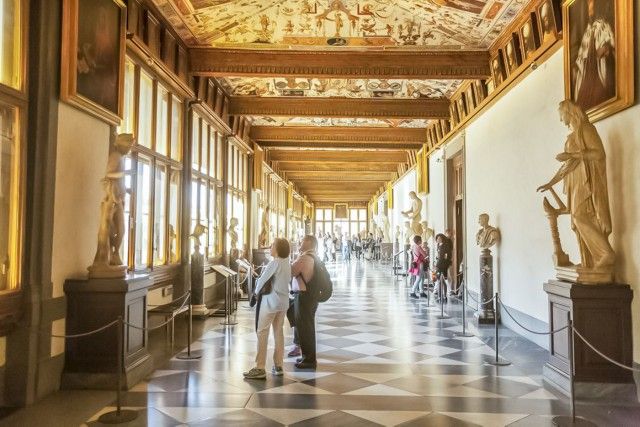 Florence: Firenze Card Official Museum City Pass - Collecting your card near Giotto’s Bell Tower