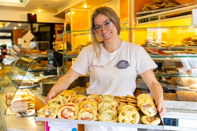 Florence Food Tour of 10+ Authentic Tastings with Cheeses & Wines - The Sunday Walk Through San Lorenzo