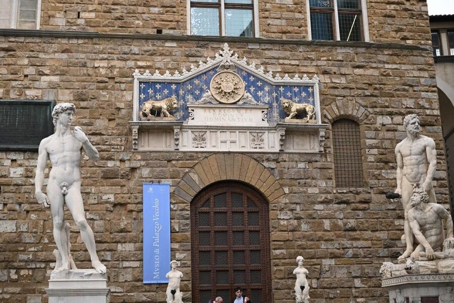 Florence: Guided Tour of Medici Family Secrets and Chapels - Is $93 good value for two hours?