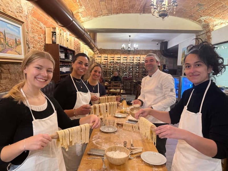 Florence: Handmade Ravioli & Pasta Class with Unlimited Wine - FAQ