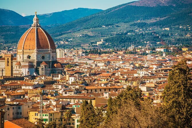 Florence in a Day: David, Cathedral & City Highlights Guided Tour - Piazza della Signoria, the Uffizi and the river