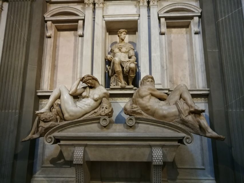 Florence: Medici Chapels Guided Tour - Michelangelo’s New Sacristy, sculpture with a story