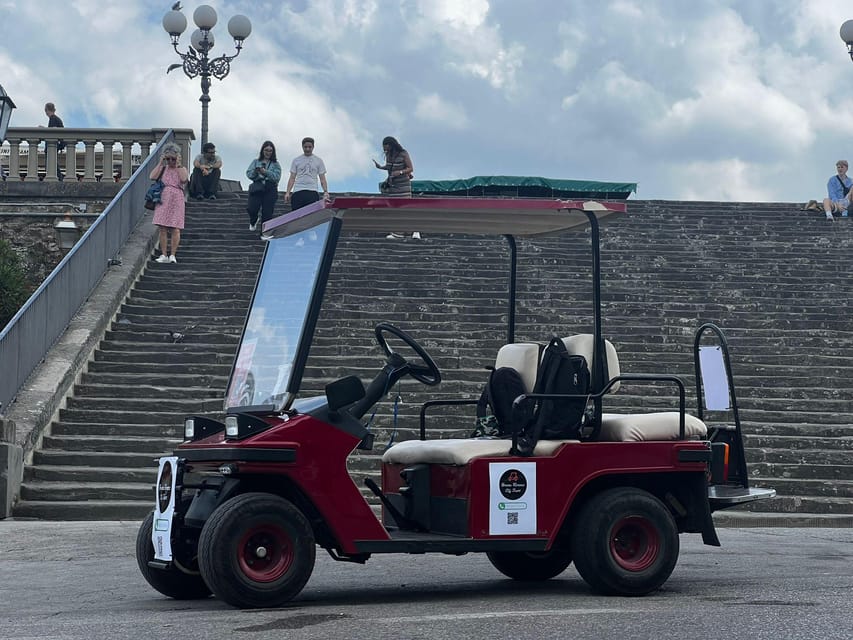 Florence: Michelangelo Hill Panoramic Tour with Food Tasting - The guide shapes the experience