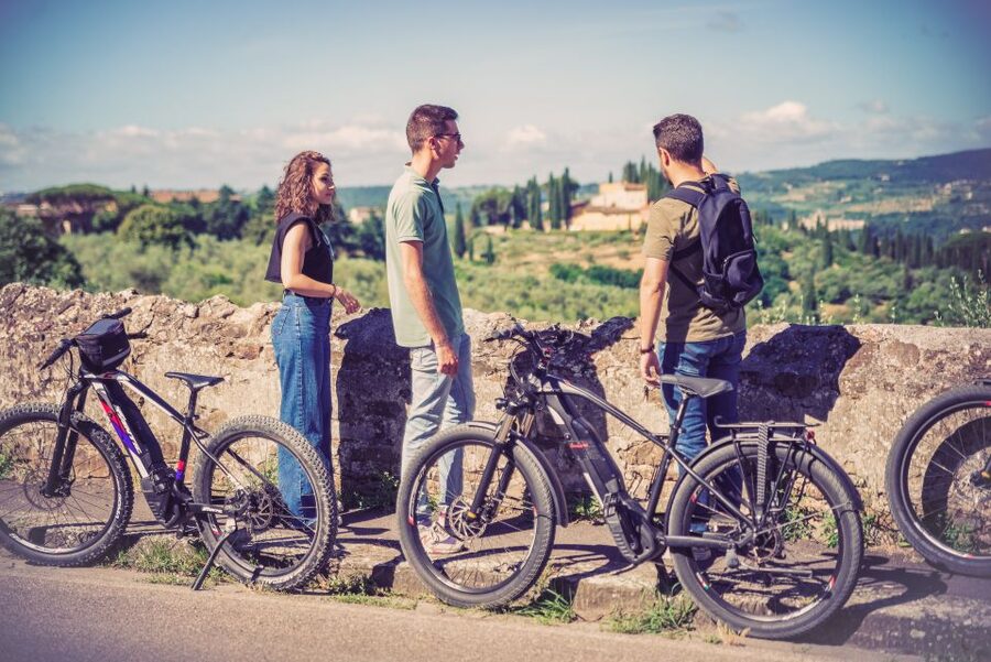 Florence: Night Tour by Electric Bike - Along the Arno after dark