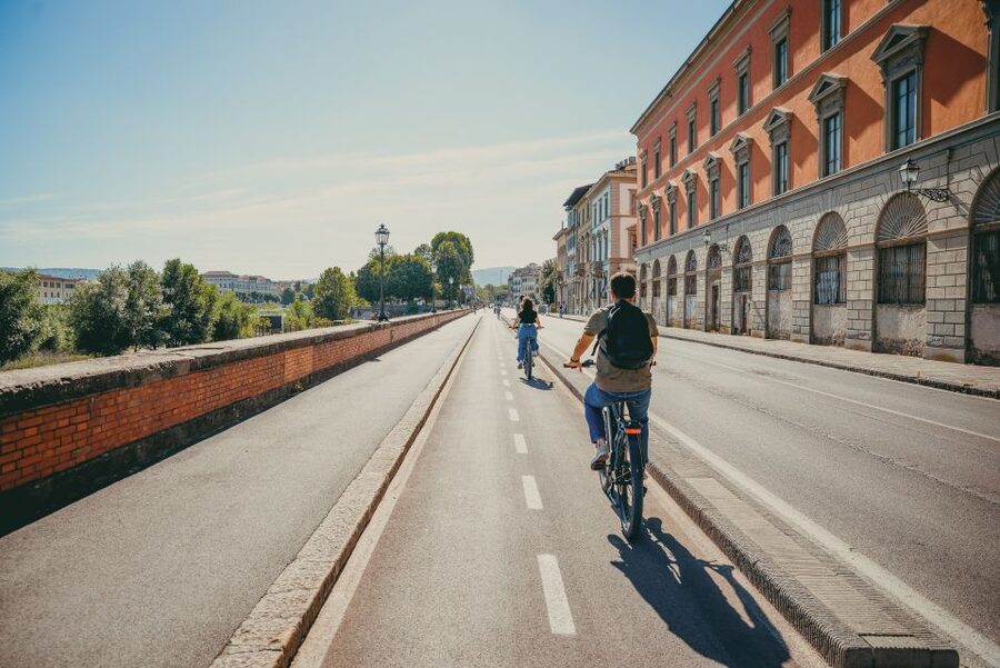 Florence: Night Tour by Electric Bike - From the Duomo to Santa Croce