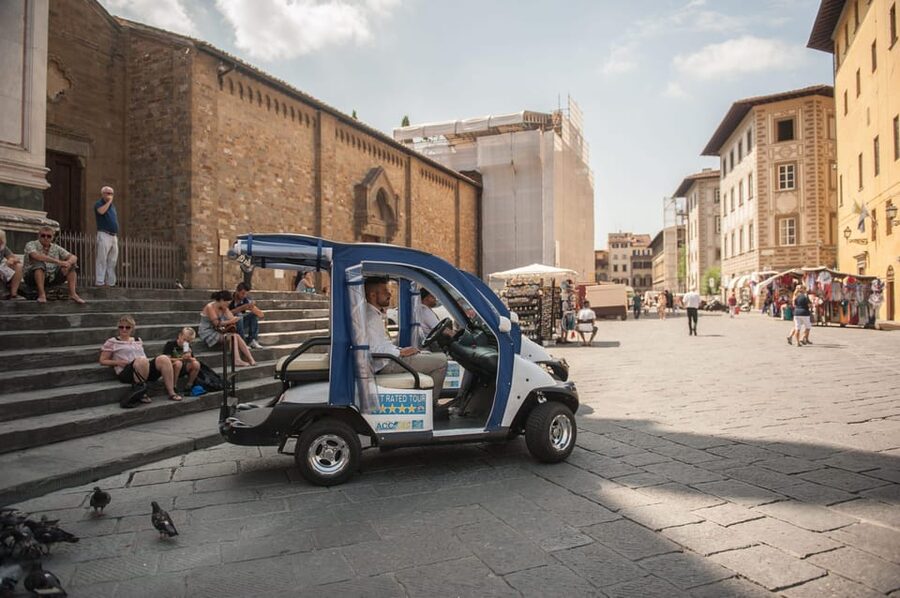 Florence: Old Town Golf Cart Excursion - Across Santa Trinita Bridge to the Oltrarno