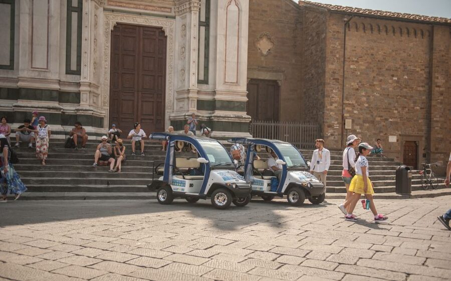 Florence: Old Town Golf Cart Excursion - What the audio guide and live guide add