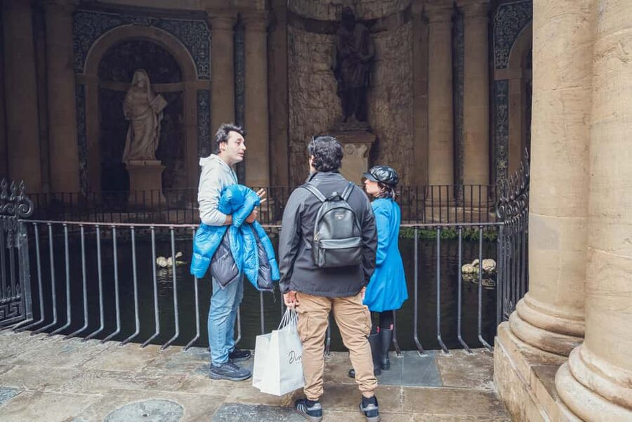 Florence: Palatina Gallery and Pitti Palace Guided Tour - Royal apartments and time to look again