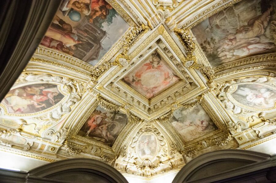 Florence: Palazzo Vecchio Entrance Ticket & Audioguide - The Salone dei Cinquecento and Vasari’s grand scale