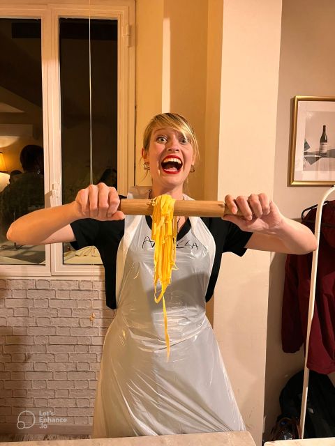 Florence: Pasta Class with Wine, Limoncello and Dessert - Sauces, cooking, and the shared table