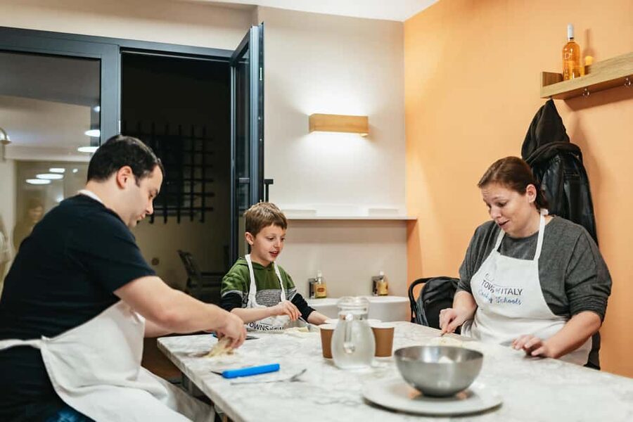 Florence: Pizza and Gelato Preparation Class - FAQ