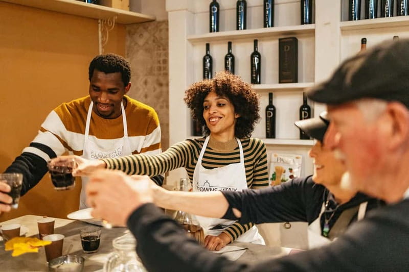 Florence: Premium Cooking Class for Pasta and Gelato - Pasta making in the heart of Florence