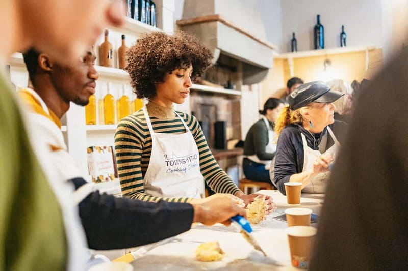 Florence: Premium Cooking Class for Pasta and Gelato - A shared meal is part of the lesson