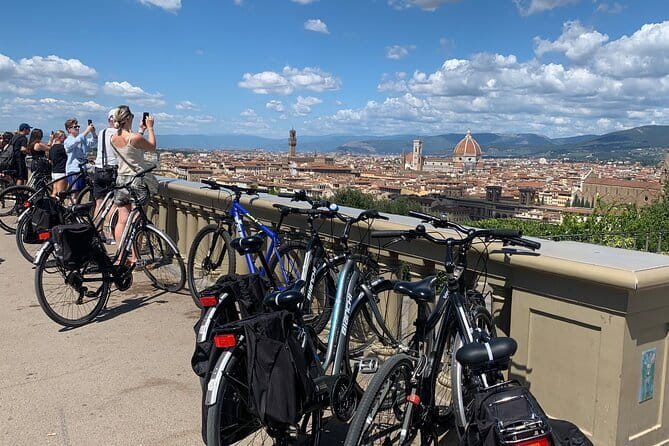 Florence: Private Bike Tour - A three-hour overview, with a route worth confirming