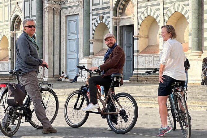 Florence: Private Bike Tour - The climb to Piazzale Michelangelo and San Miniato