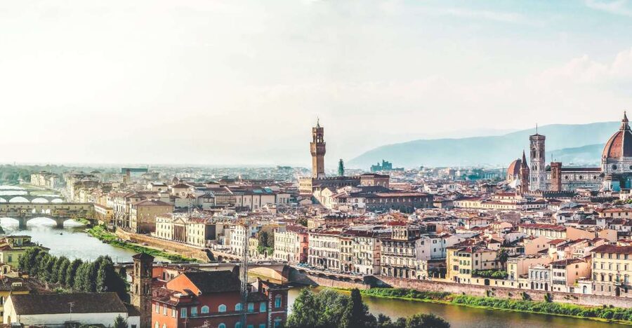 Florence: Private Customized Walking Tour with a Local Guide - A neighborhood orientation that pays off later