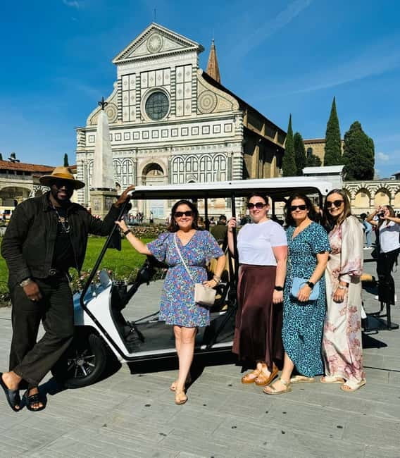 Florence: Private Electric Mini Car Tour with Local Guide - The optional climb to Piazzale Michelangelo
